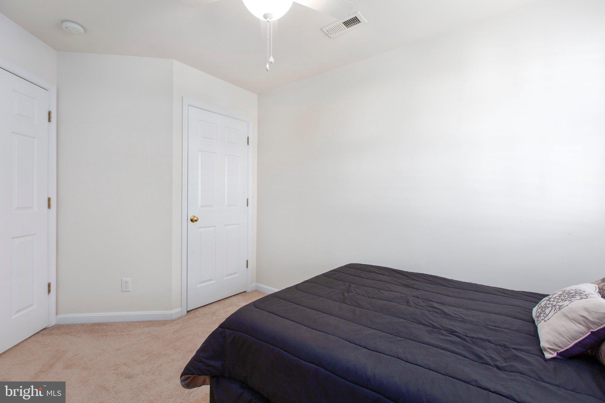 162 Mansfield St