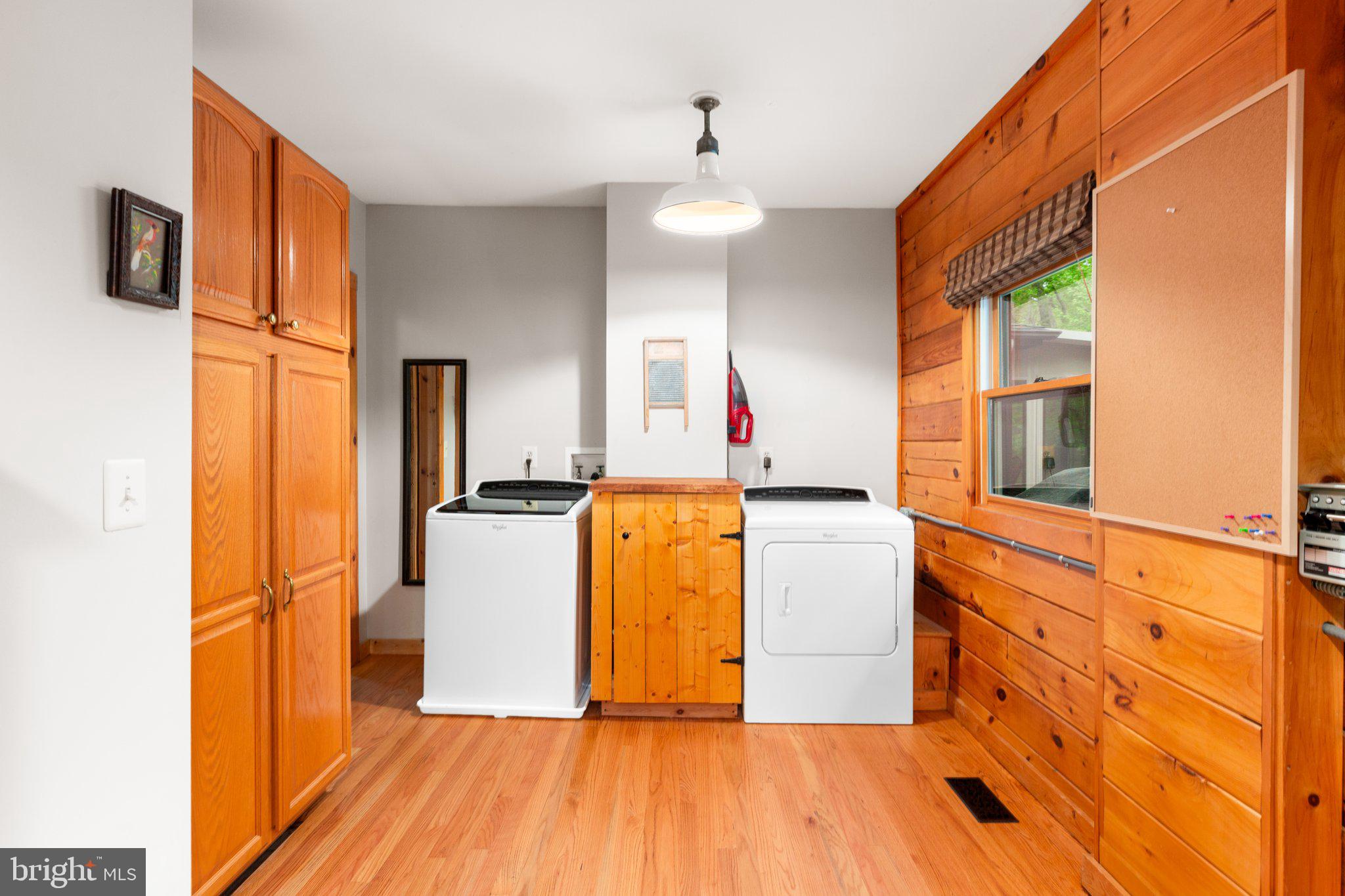 8803 Boulevard Of The Generals