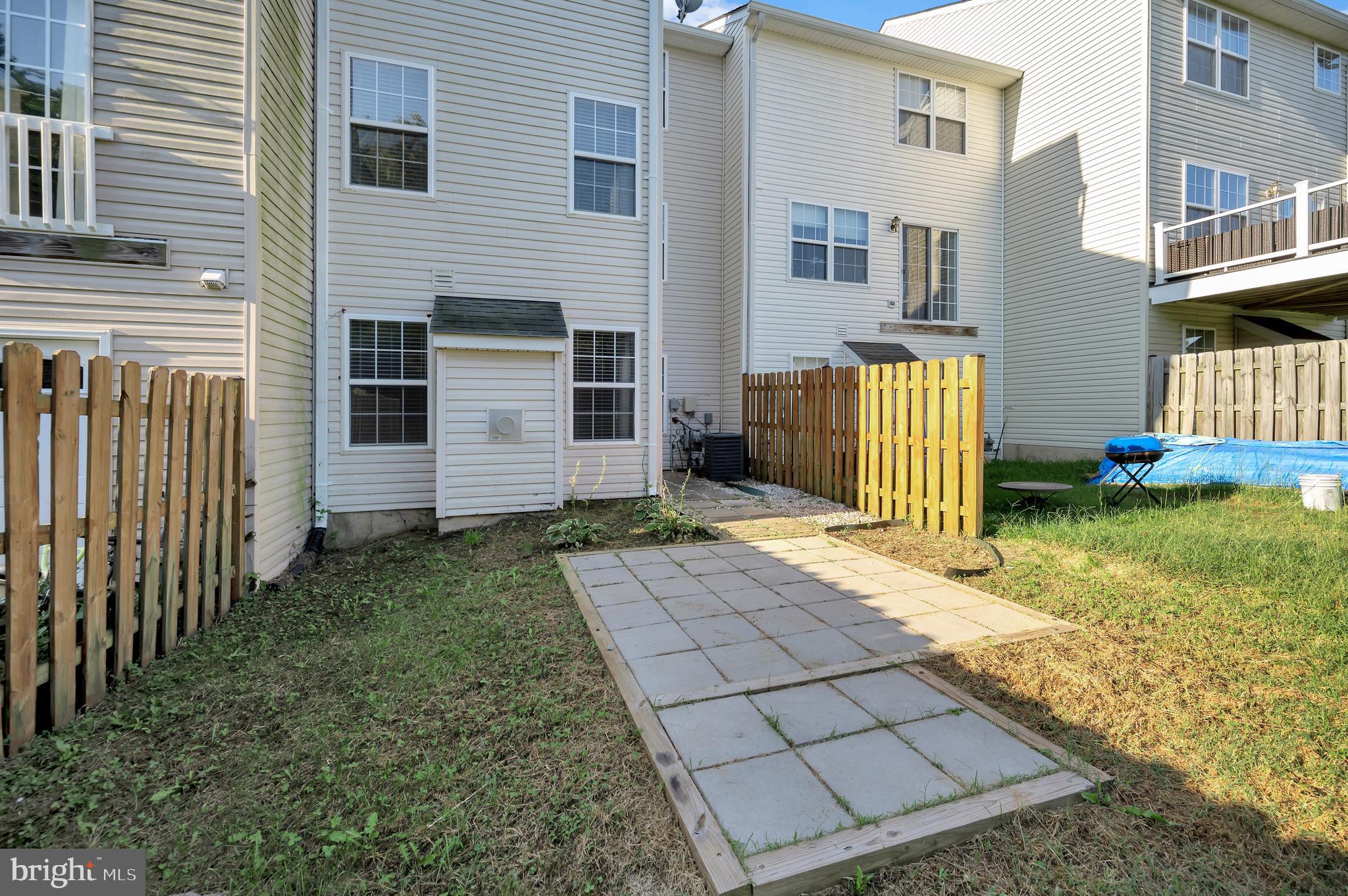 7121 WYTHEVILLE CIRCLE