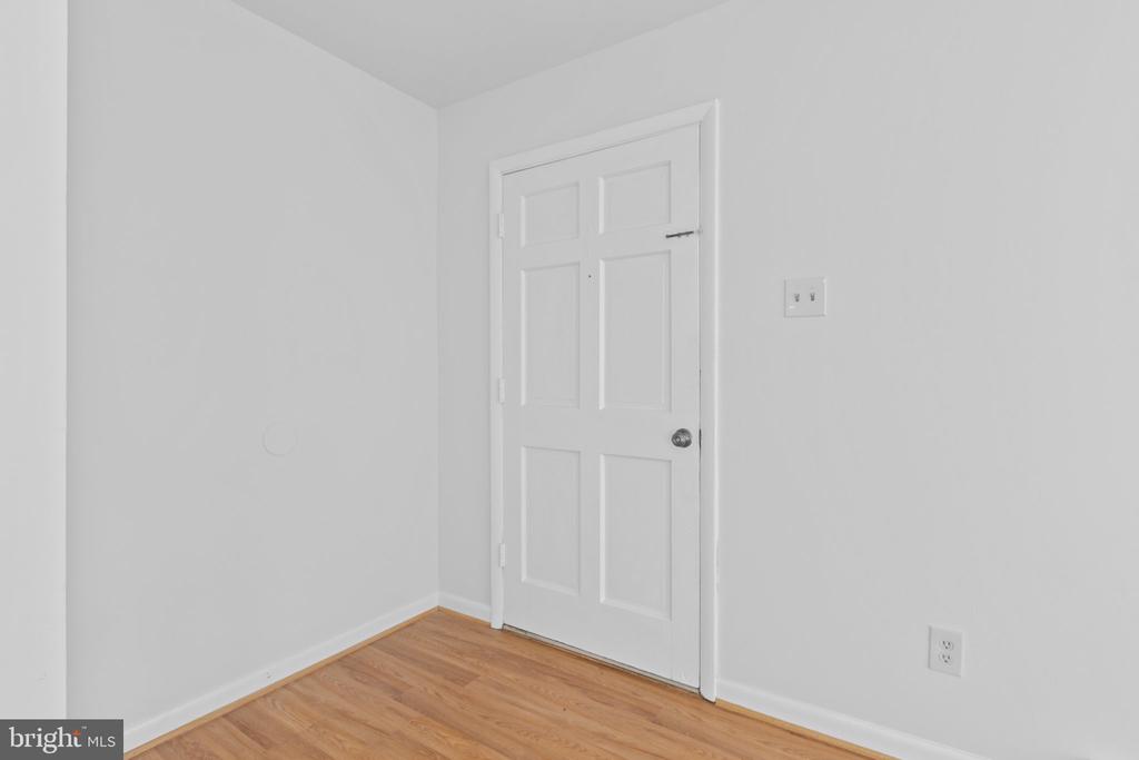 705 Kilarney Dr