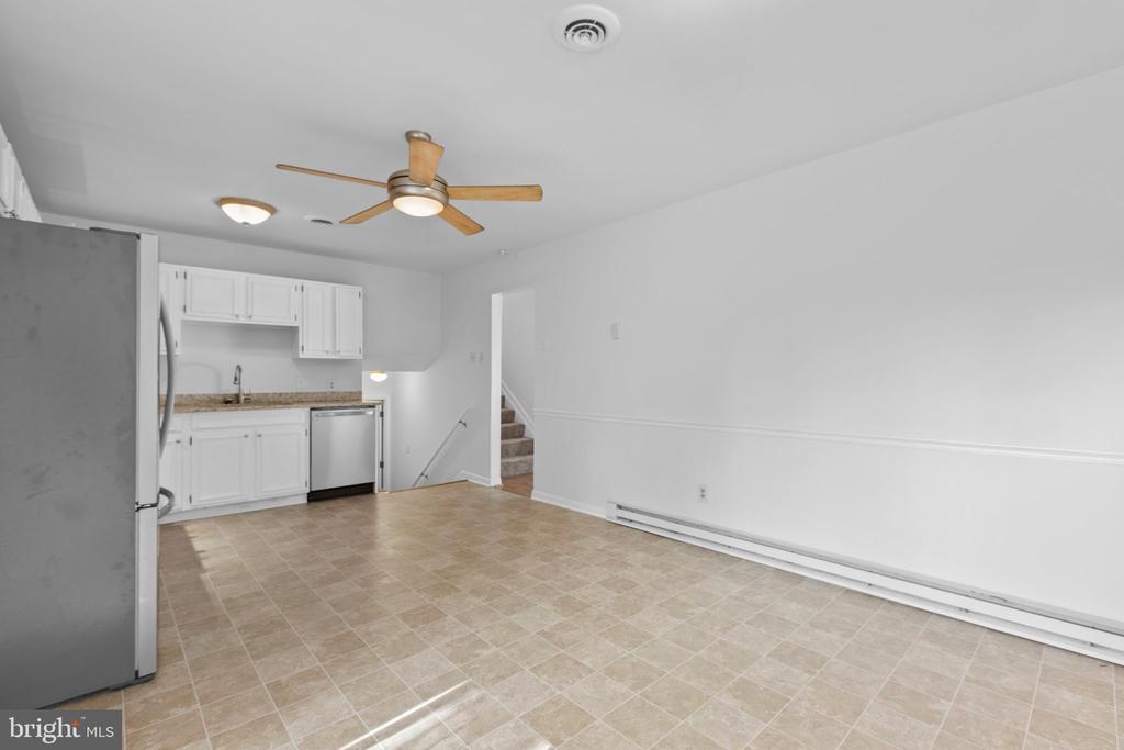 705 Kilarney Dr