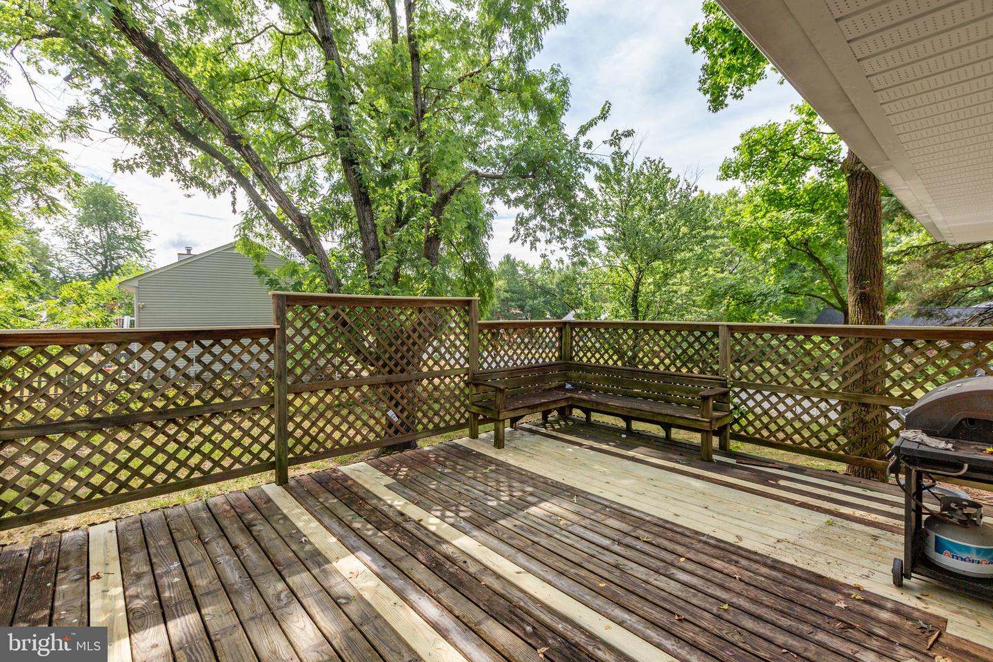 705 Kilarney Dr