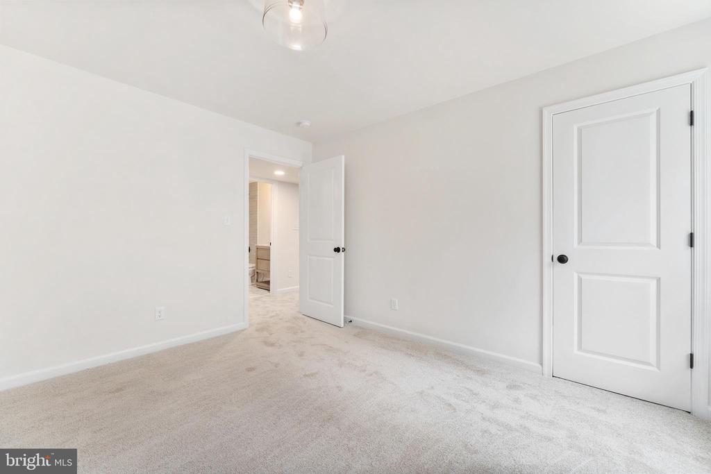 13534 Alva Brooks Ln