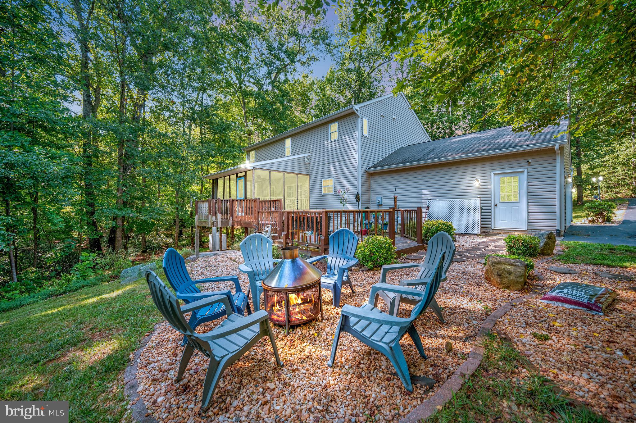 8205 HOWARD TRAIL