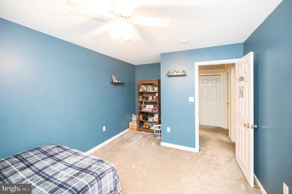 8205 HOWARD TRAIL