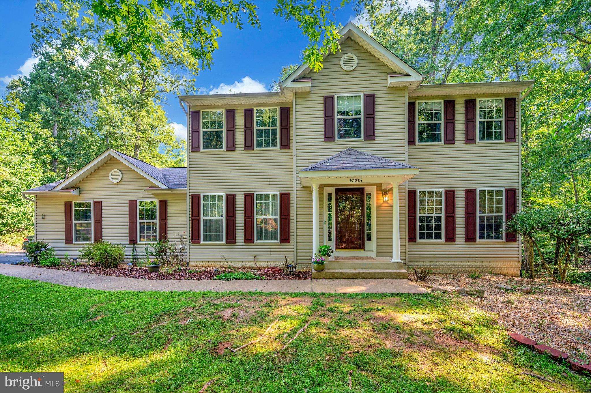 8205 HOWARD TRAIL