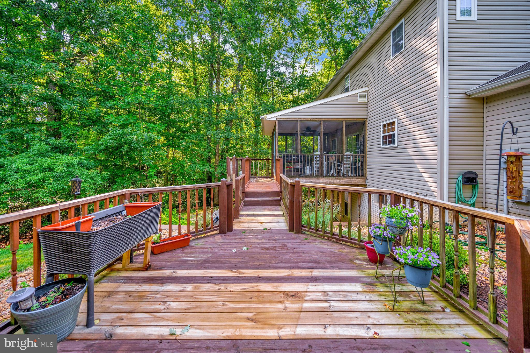 8205 HOWARD TRAIL