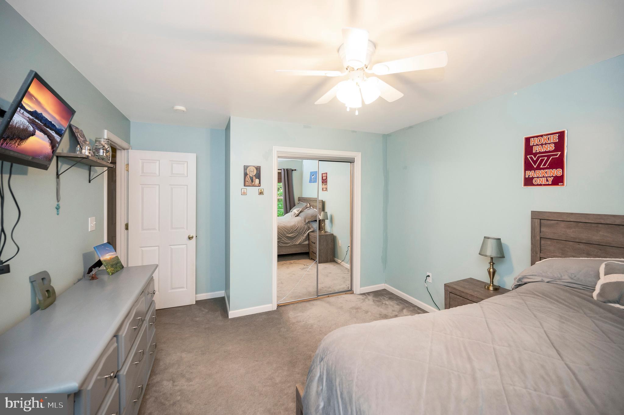 8205 HOWARD TRAIL