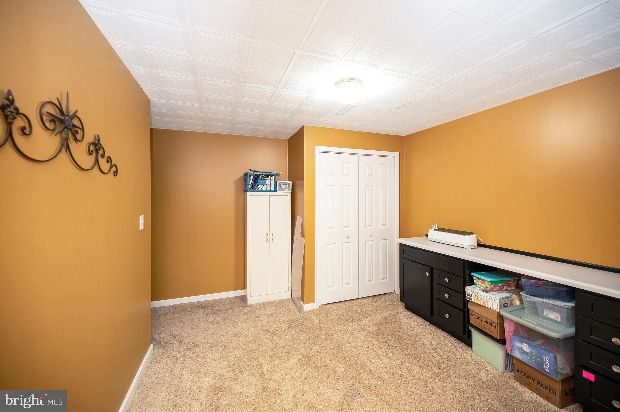 8205 HOWARD TRAIL