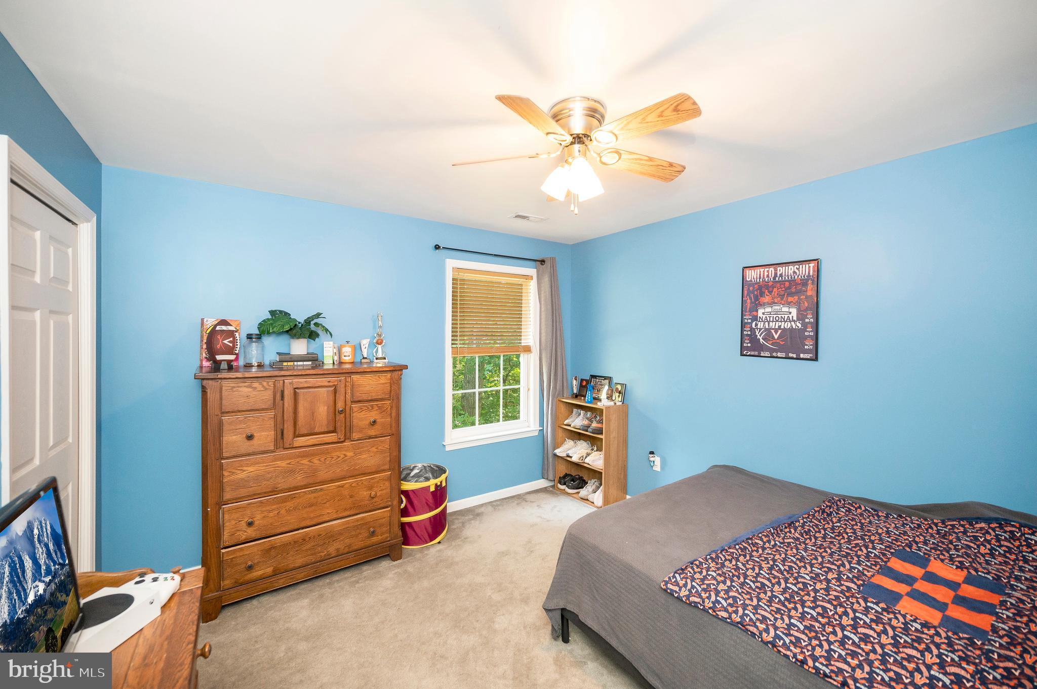 8205 HOWARD TRAIL