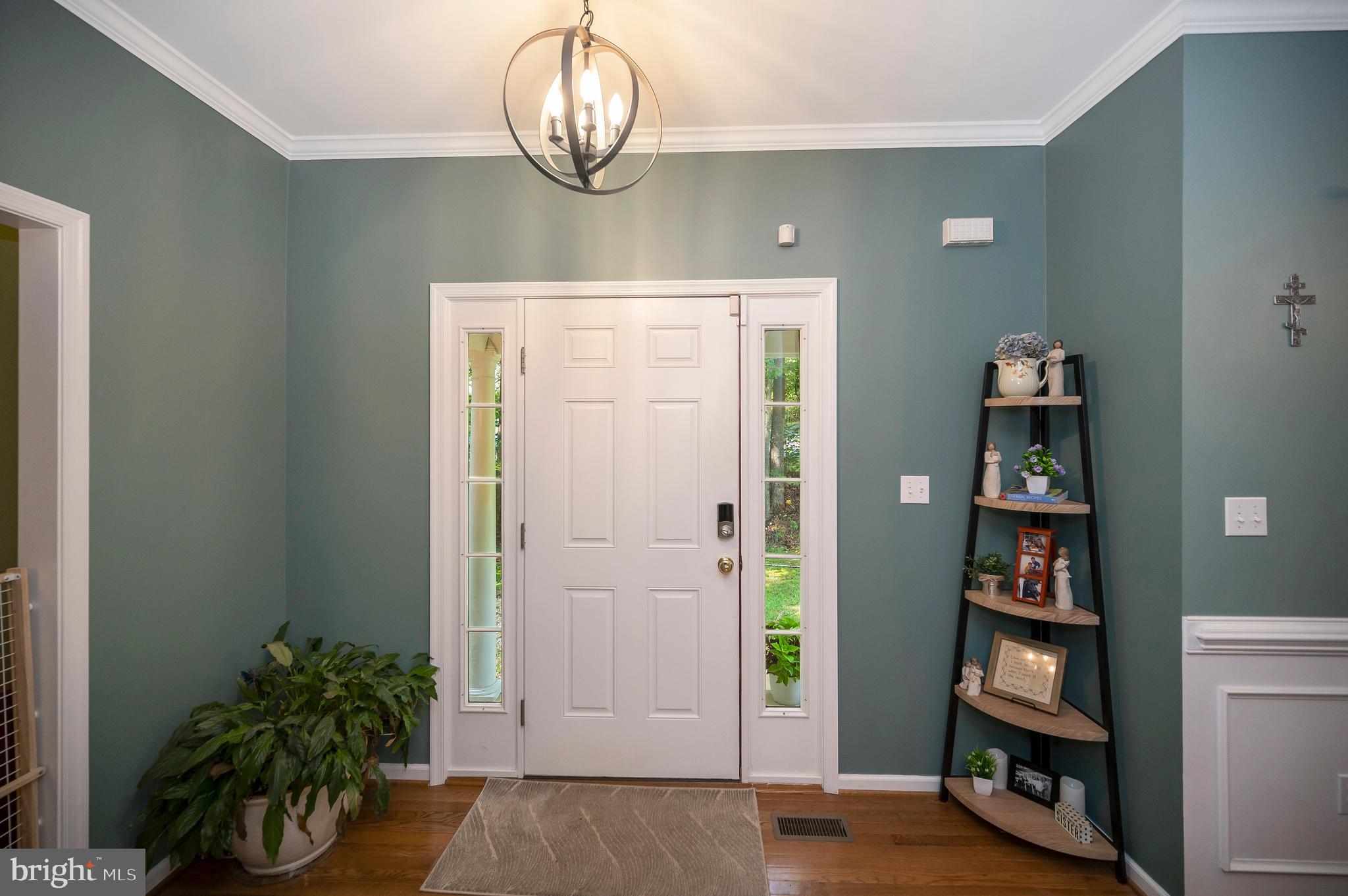 8205 HOWARD TRAIL