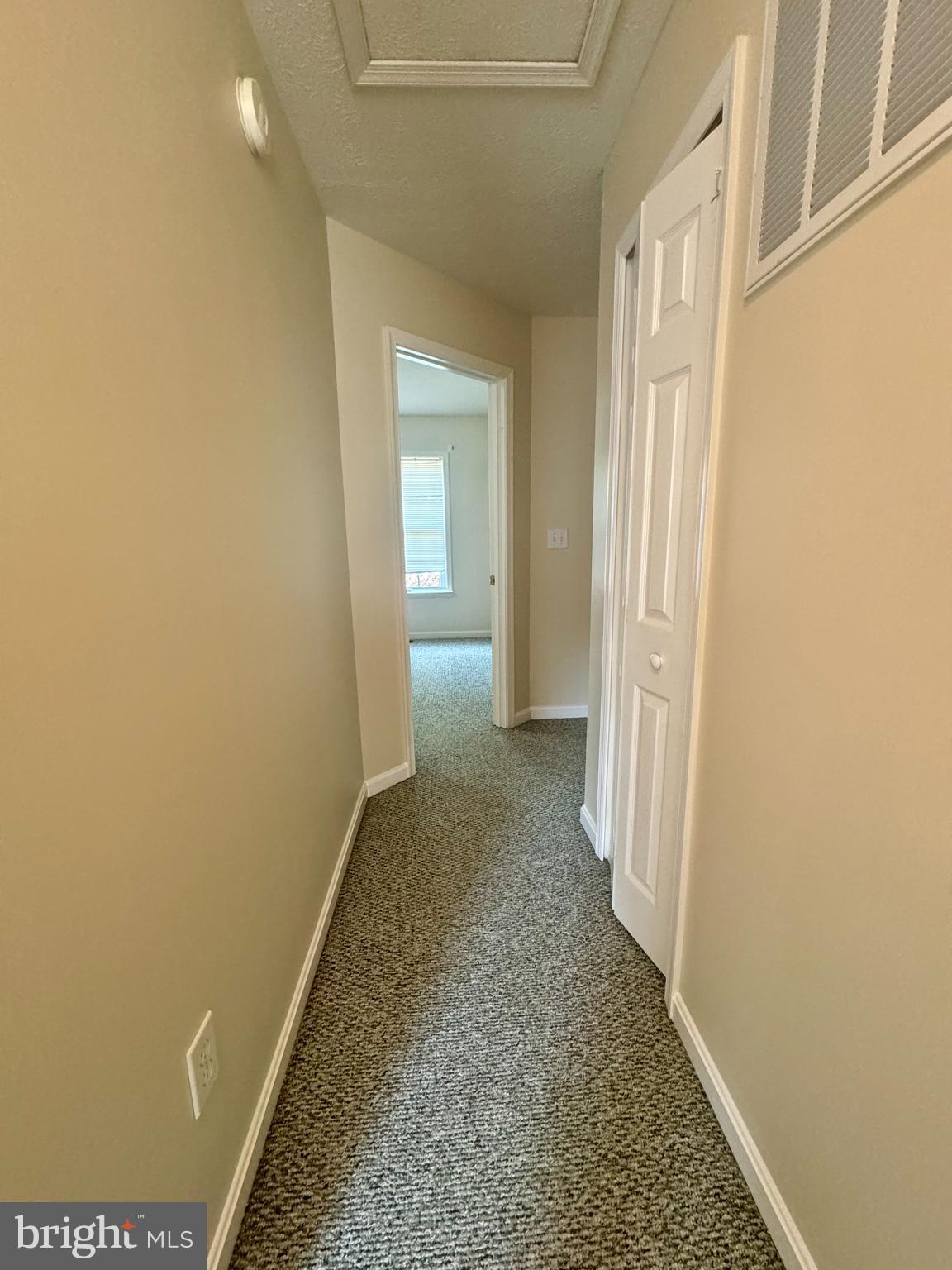 3909 SAINT MICHAELS SQUARE