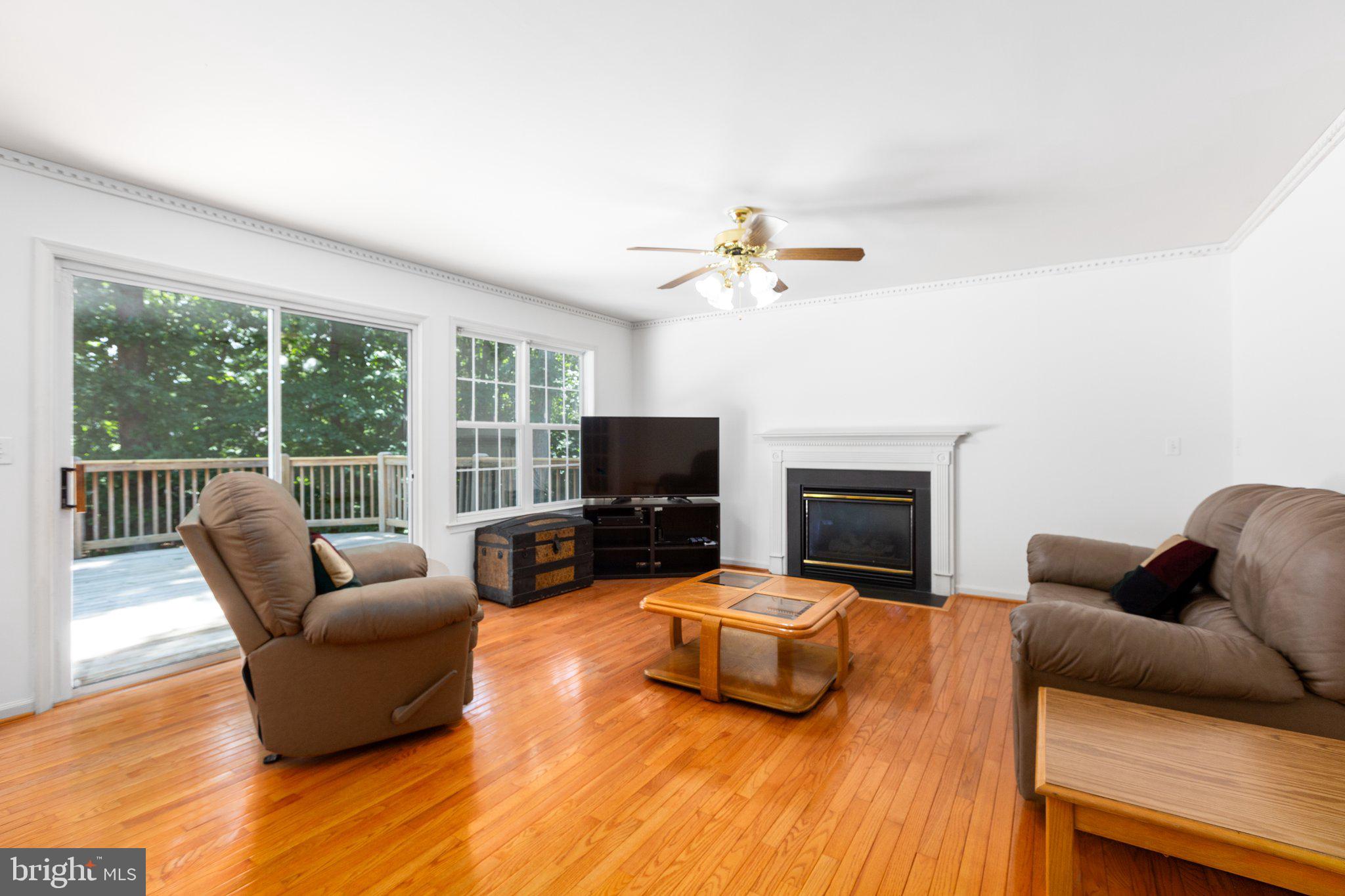 13007 Willow Point Dr
