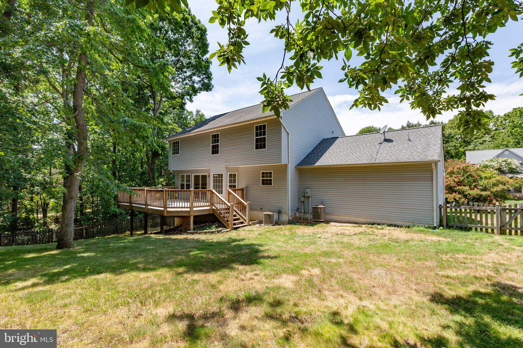 13007 Willow Point Dr