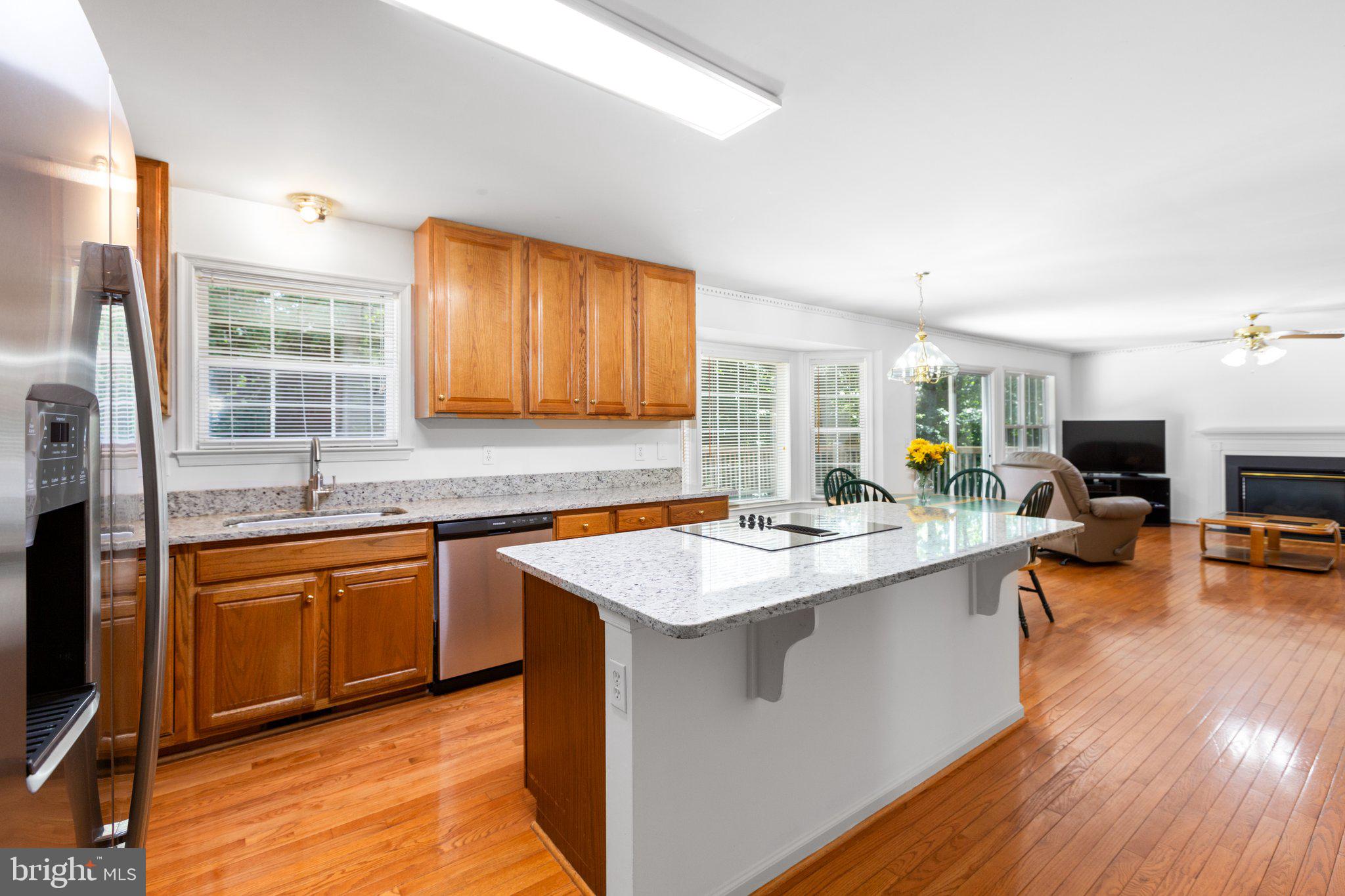 13007 Willow Point Dr