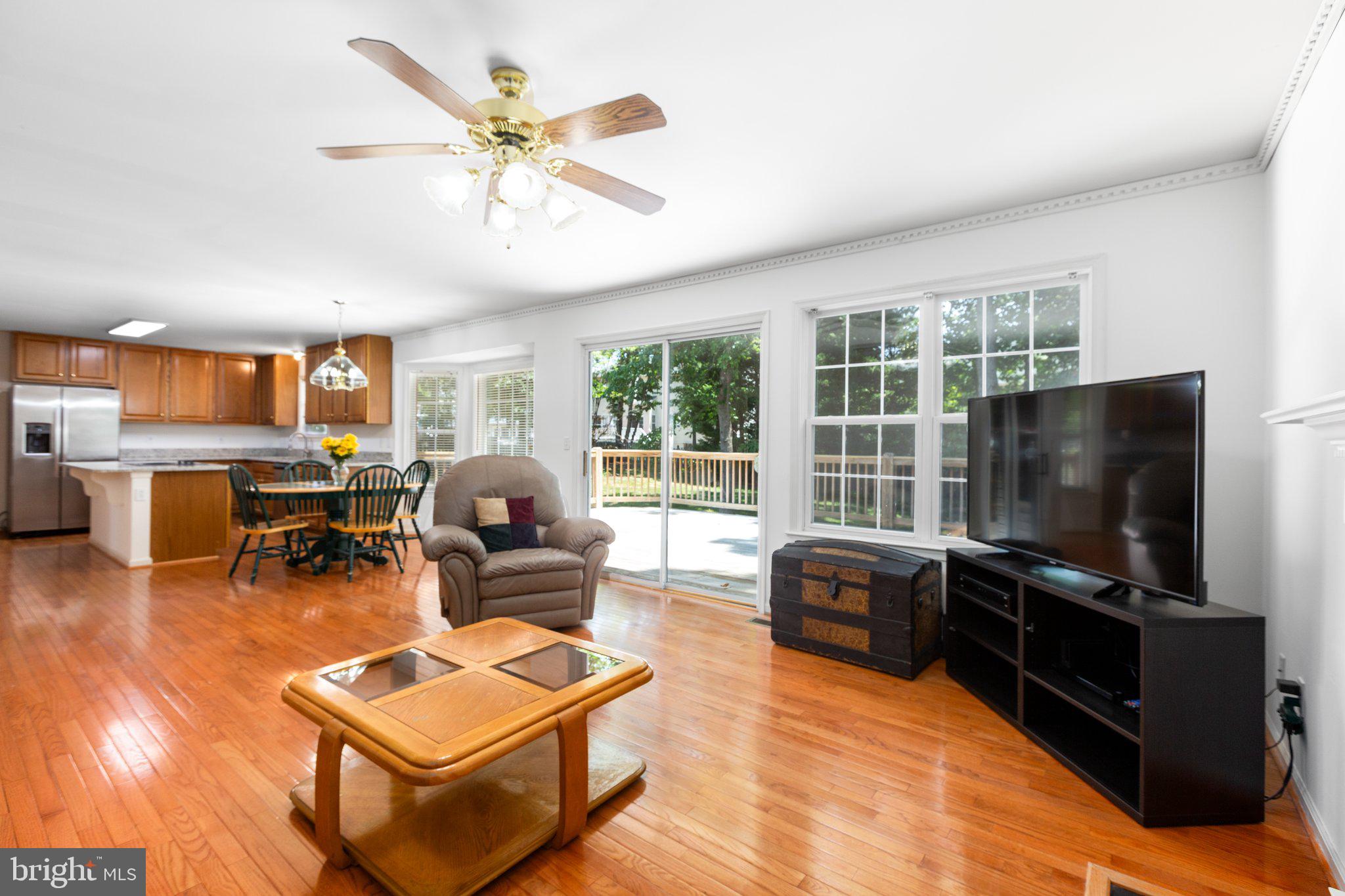 13007 Willow Point Dr