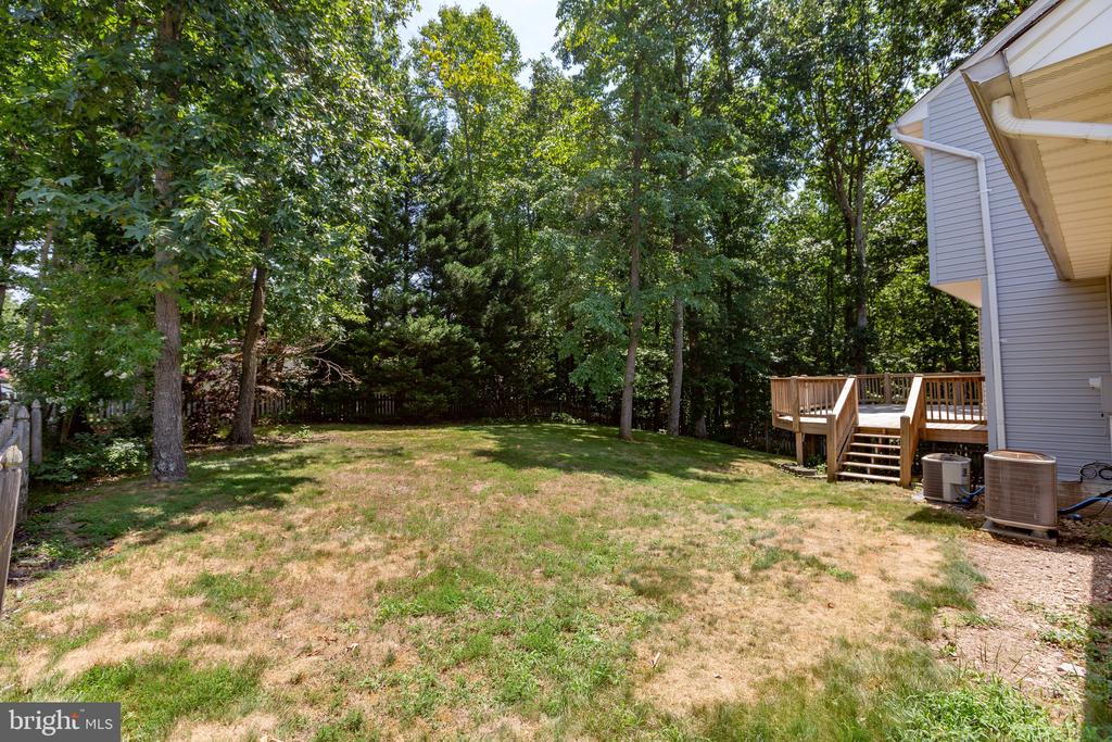 13007 Willow Point Dr