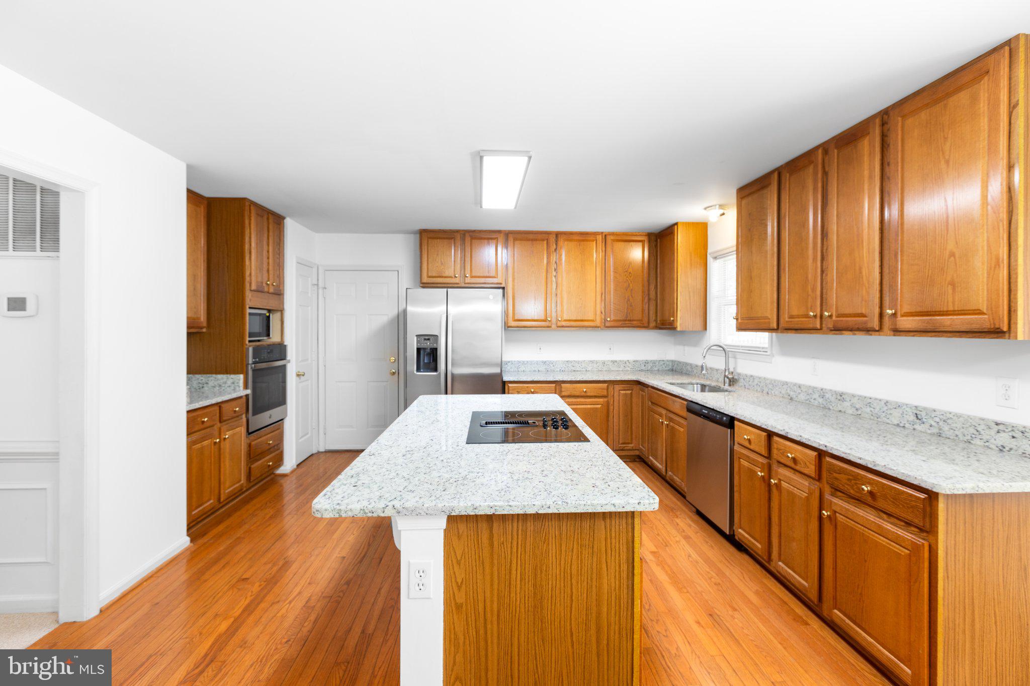13007 Willow Point Dr