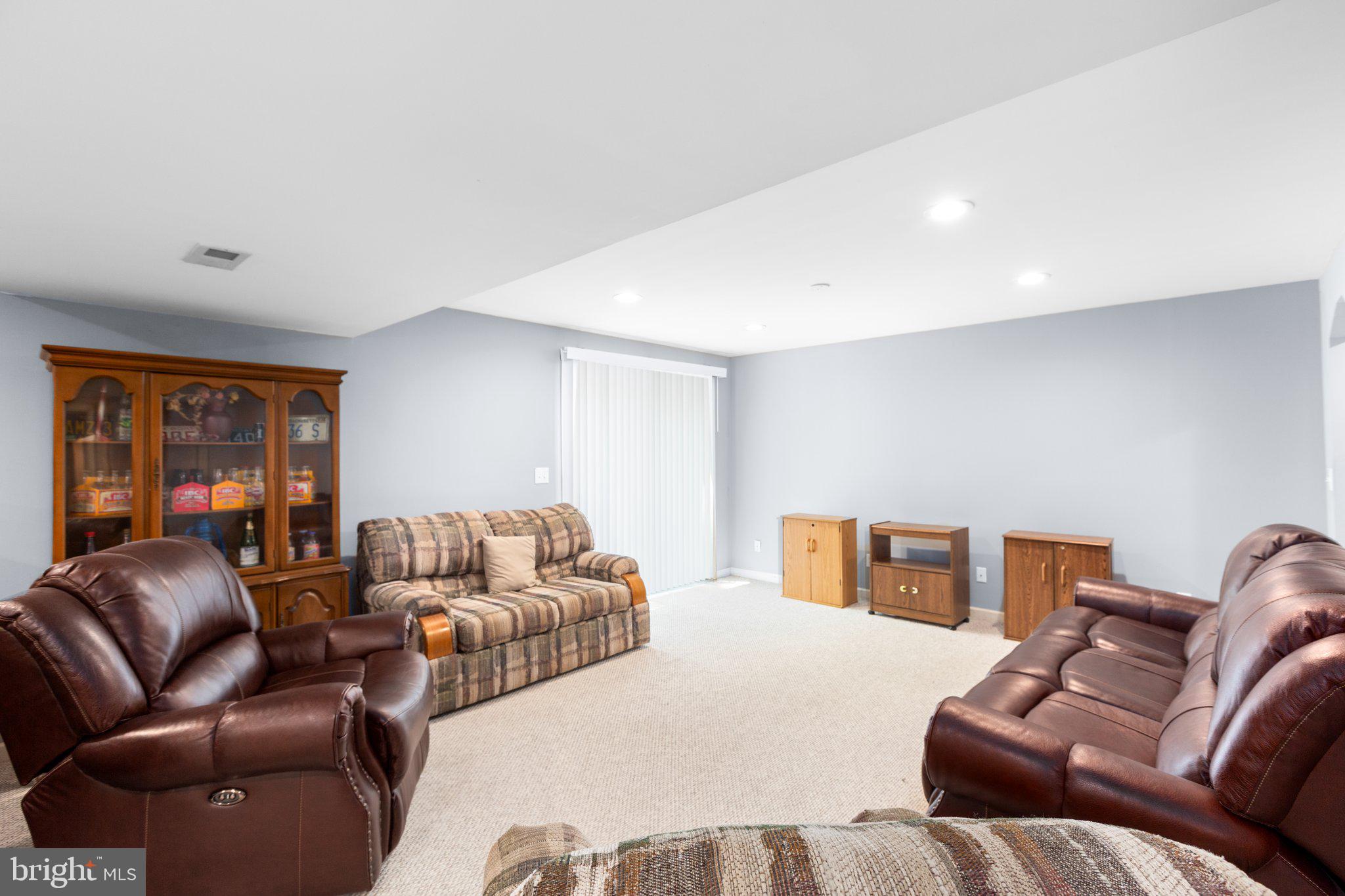 13007 Willow Point Dr