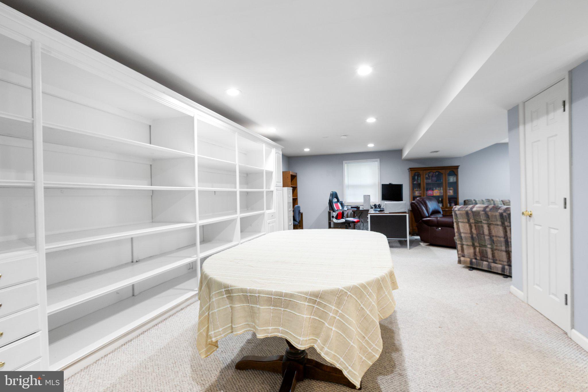 13007 Willow Point Dr