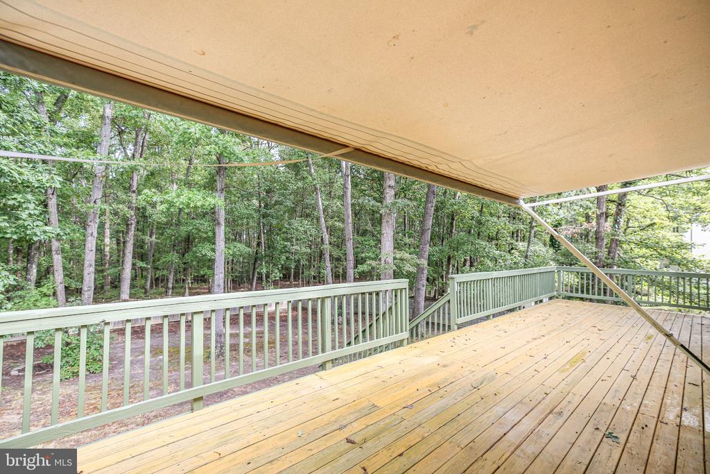 5208 Cedar Ridge Dr