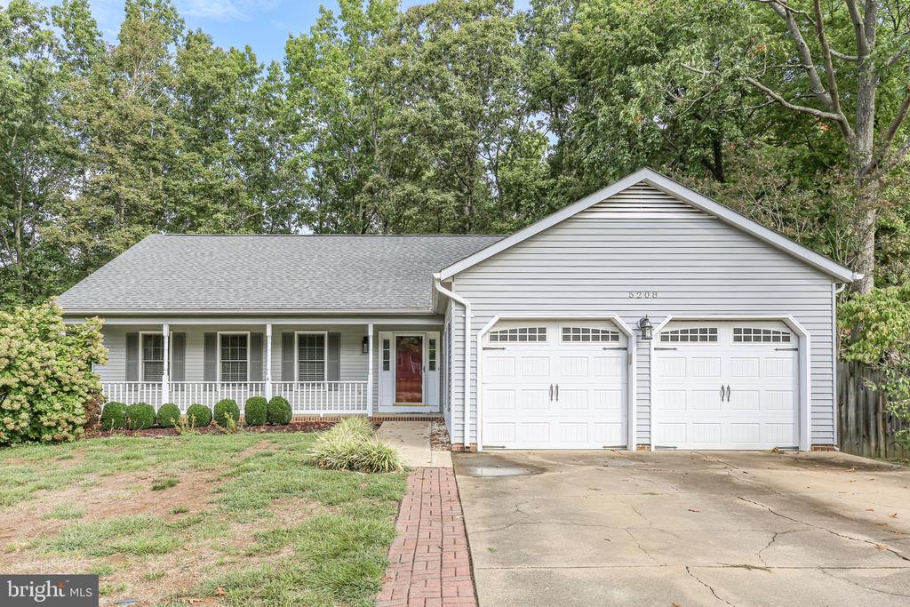 5208 Cedar Ridge Dr
