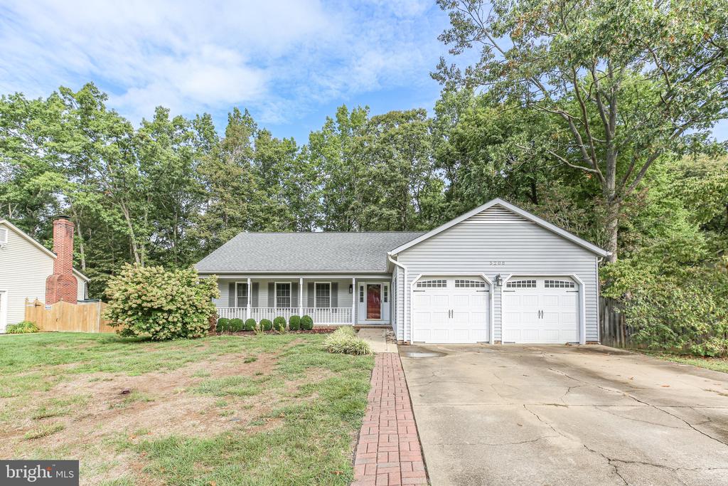 5208 Cedar Ridge Dr