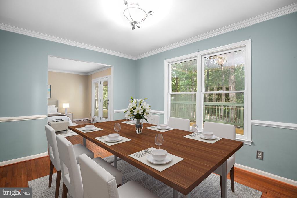 5208 Cedar Ridge Dr