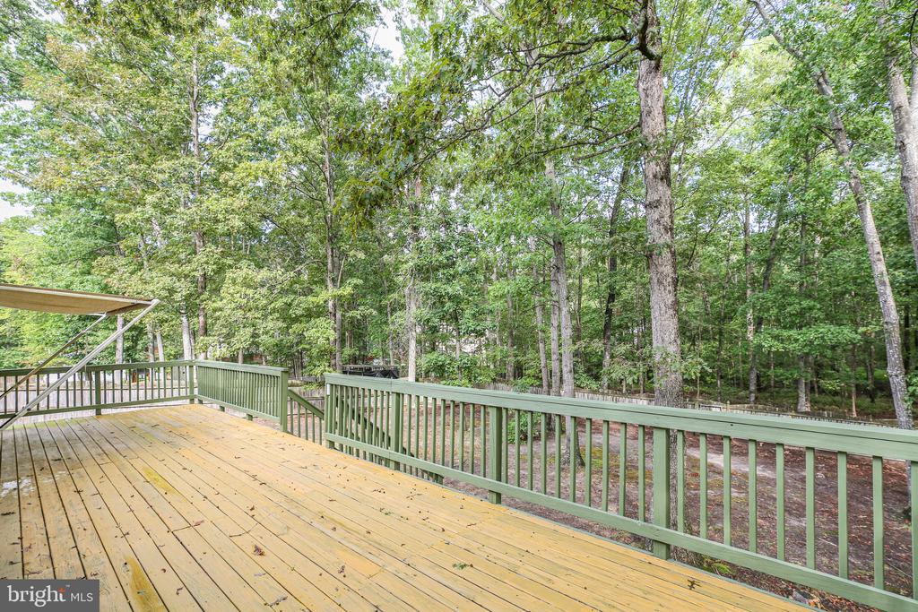 5208 Cedar Ridge Dr