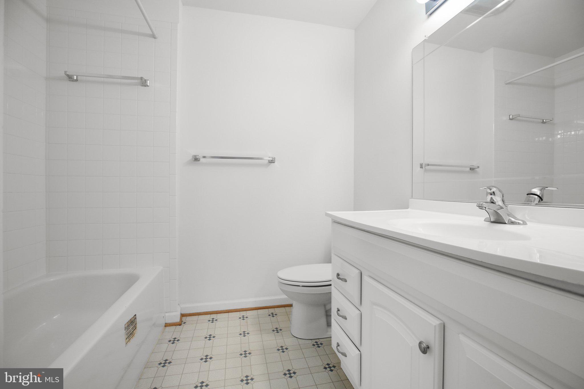 3906 Fountain Bridge Ct