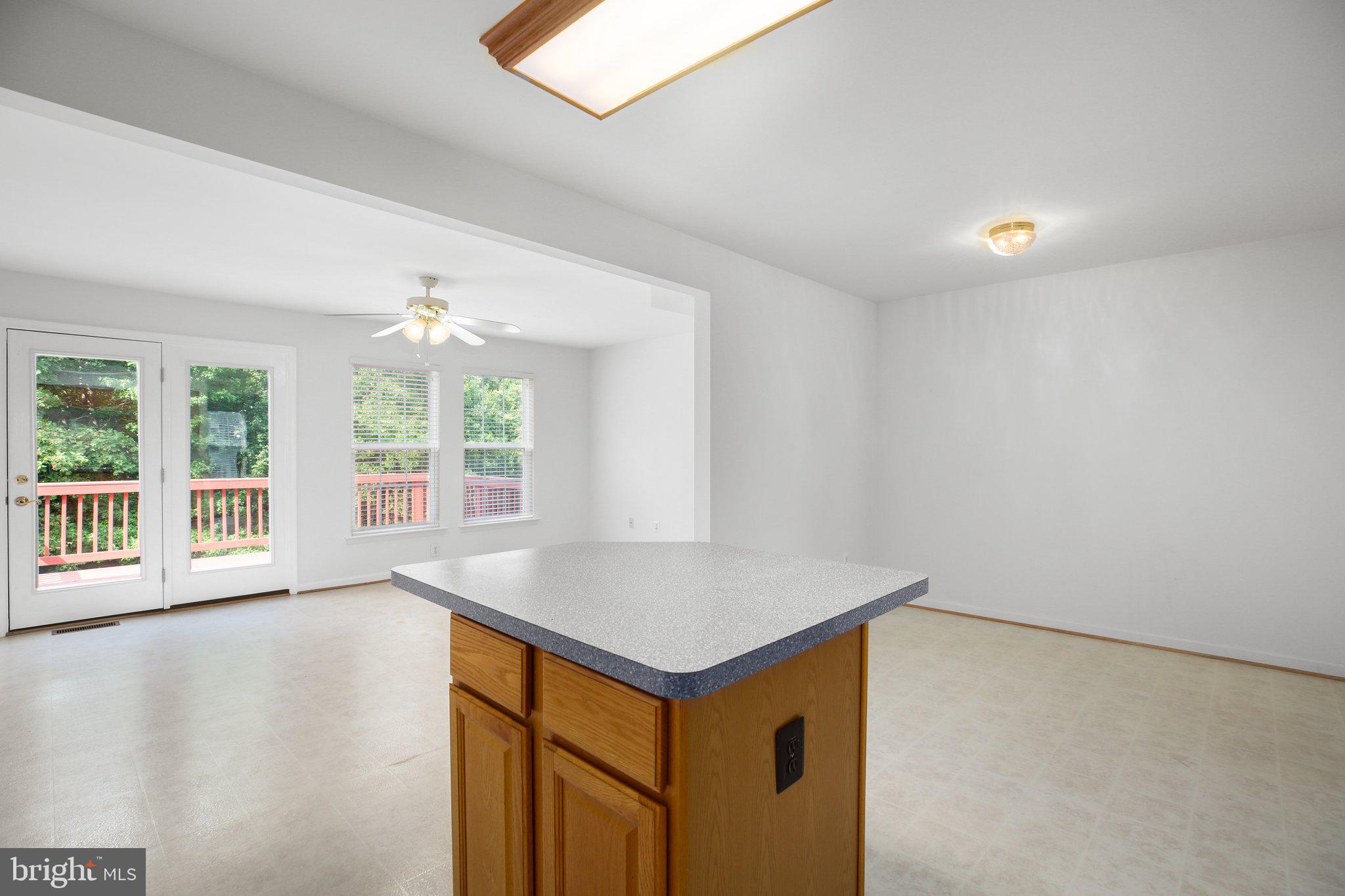 3906 Fountain Bridge Ct