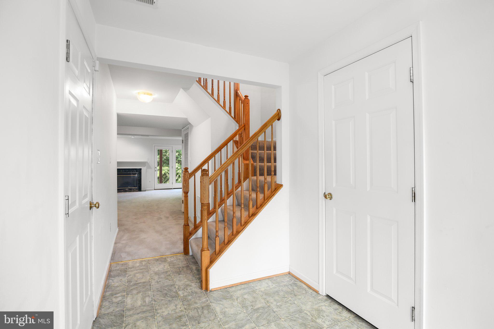 3906 Fountain Bridge Ct