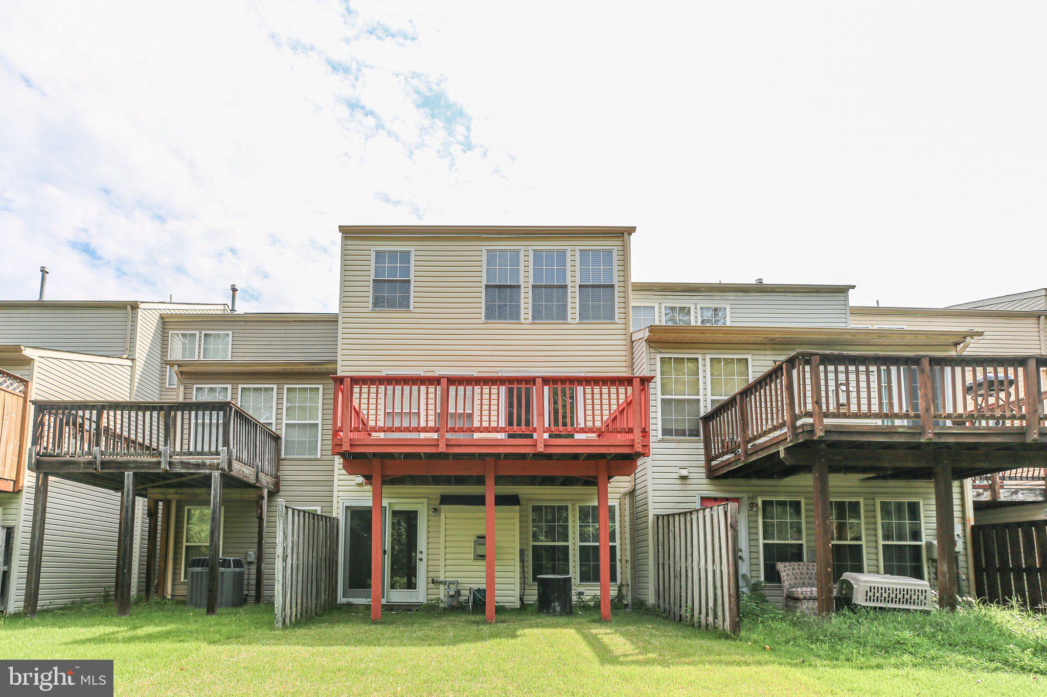 3906 Fountain Bridge Ct