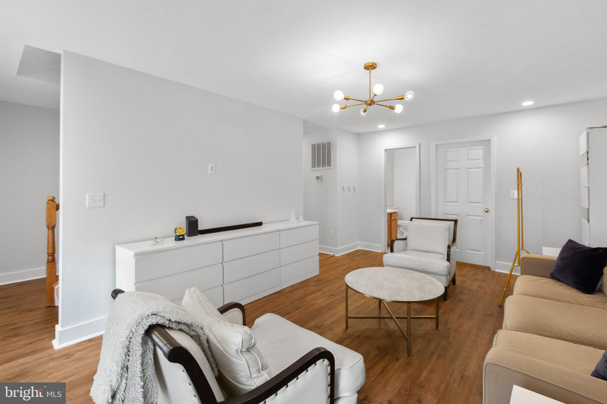 2405 Gifhorn Ct