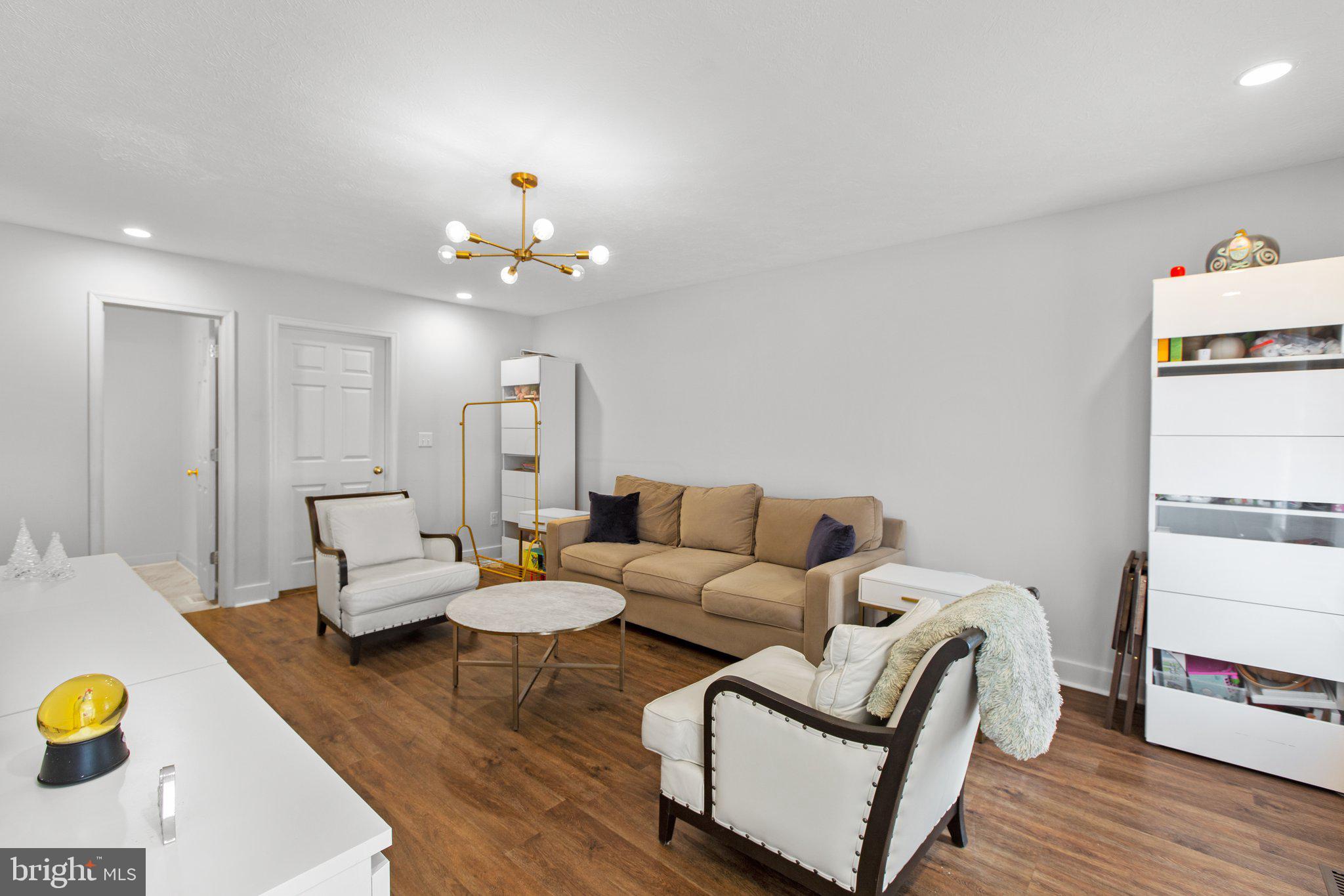2405 Gifhorn Ct