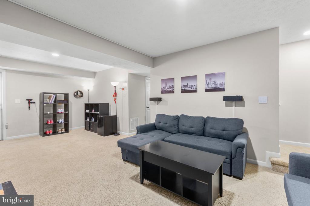 11118 Huntington Meadows Ln