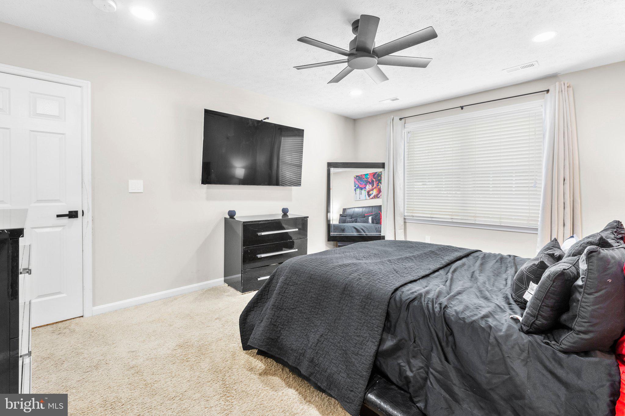 11118 Huntington Meadows Ln
