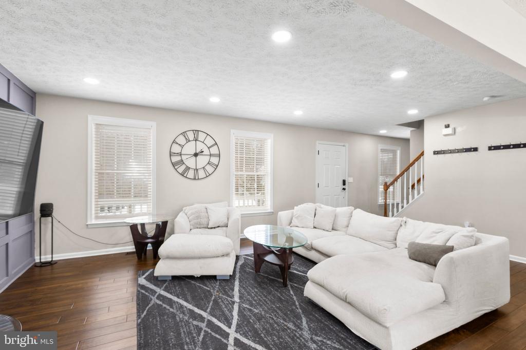 11118 Huntington Meadows Ln