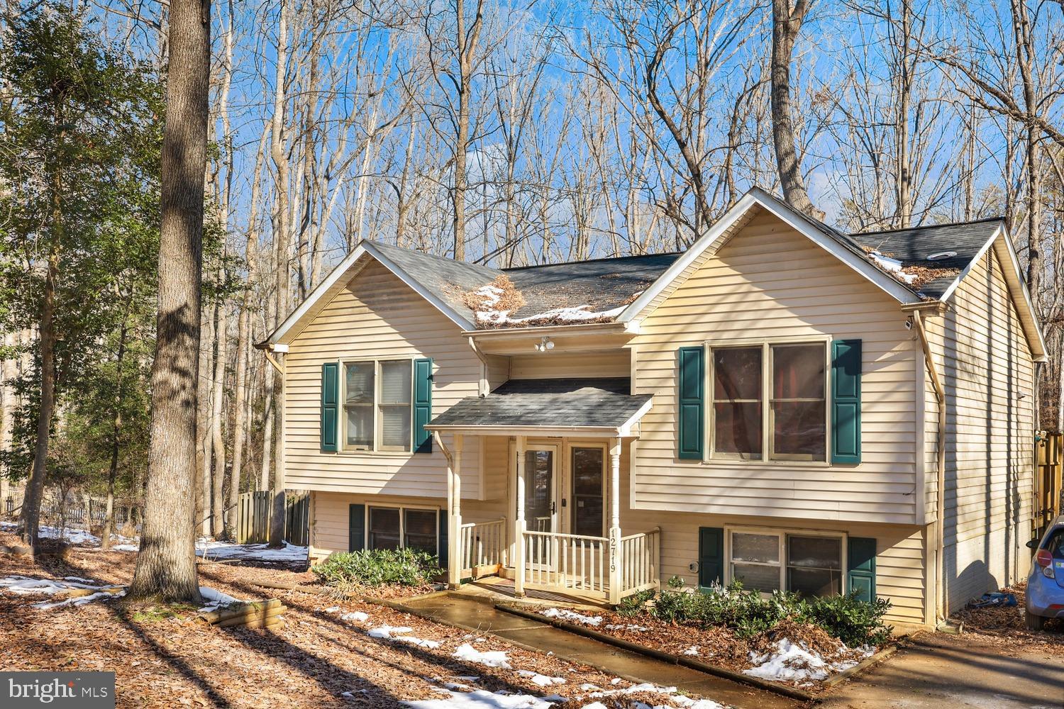 12719 PICKETT COURT