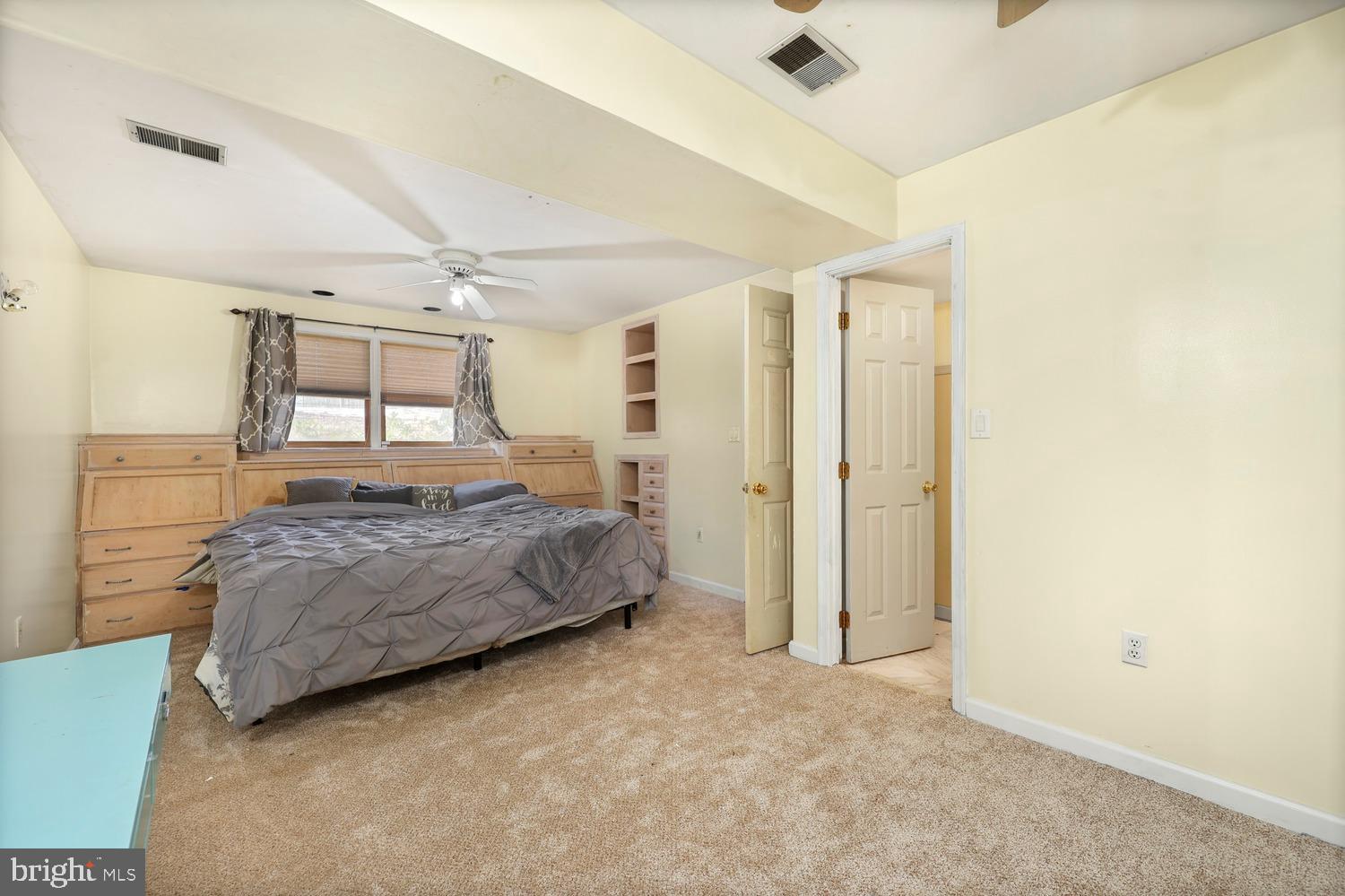 12719 PICKETT COURT