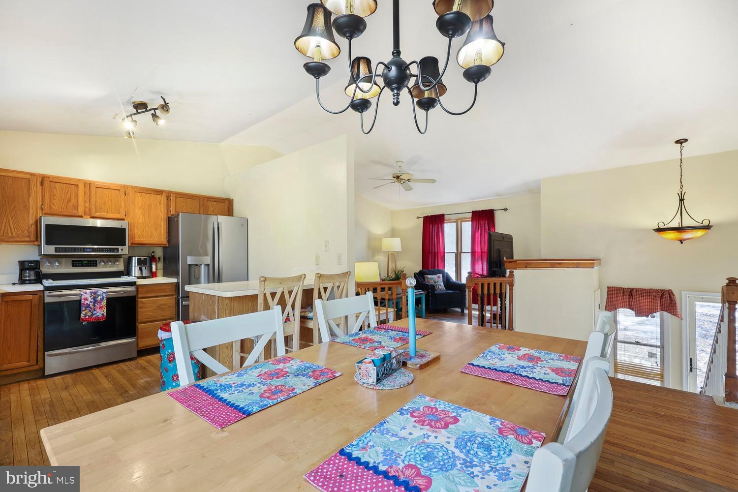 12719 PICKETT COURT
