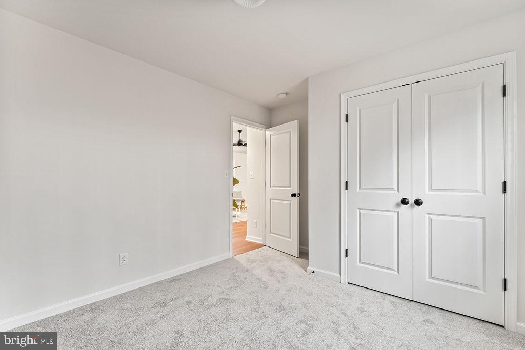 5605 Hickory Tree Ln