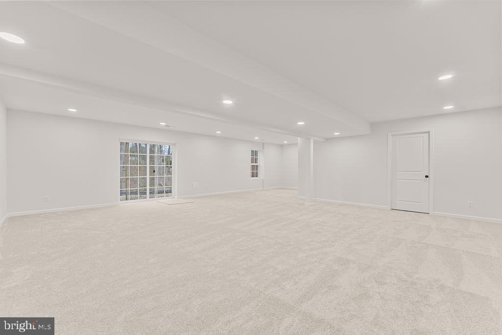 5605 Hickory Tree Ln