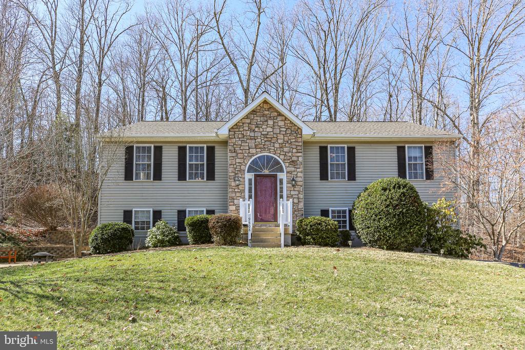 9508 Timberlake Rd