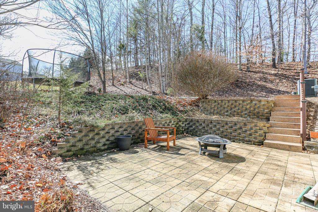 9508 Timberlake Rd