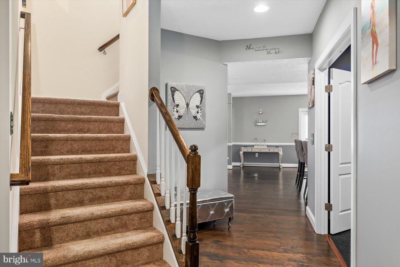 6706 Pond View Ln