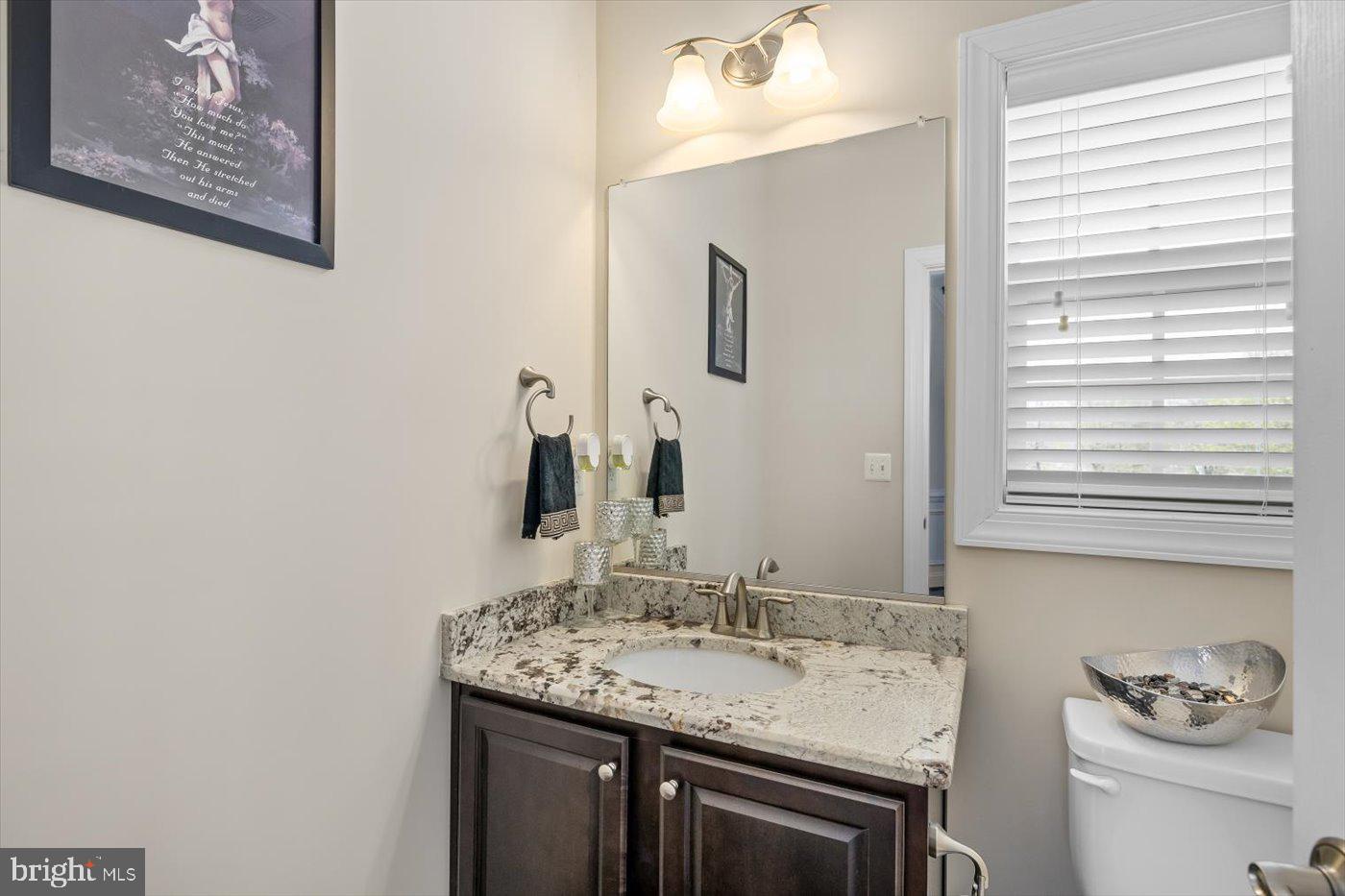 6706 Pond View Ln