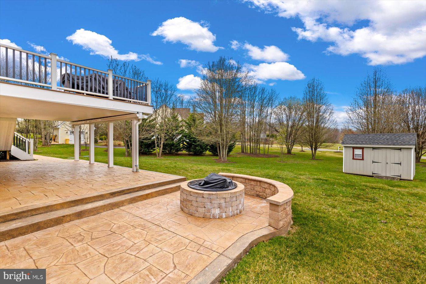 6706 Pond View Ln