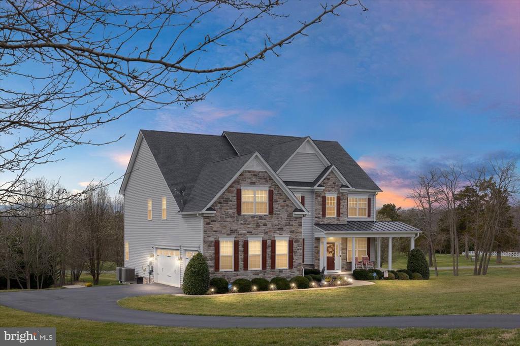 6706 Pond View Ln