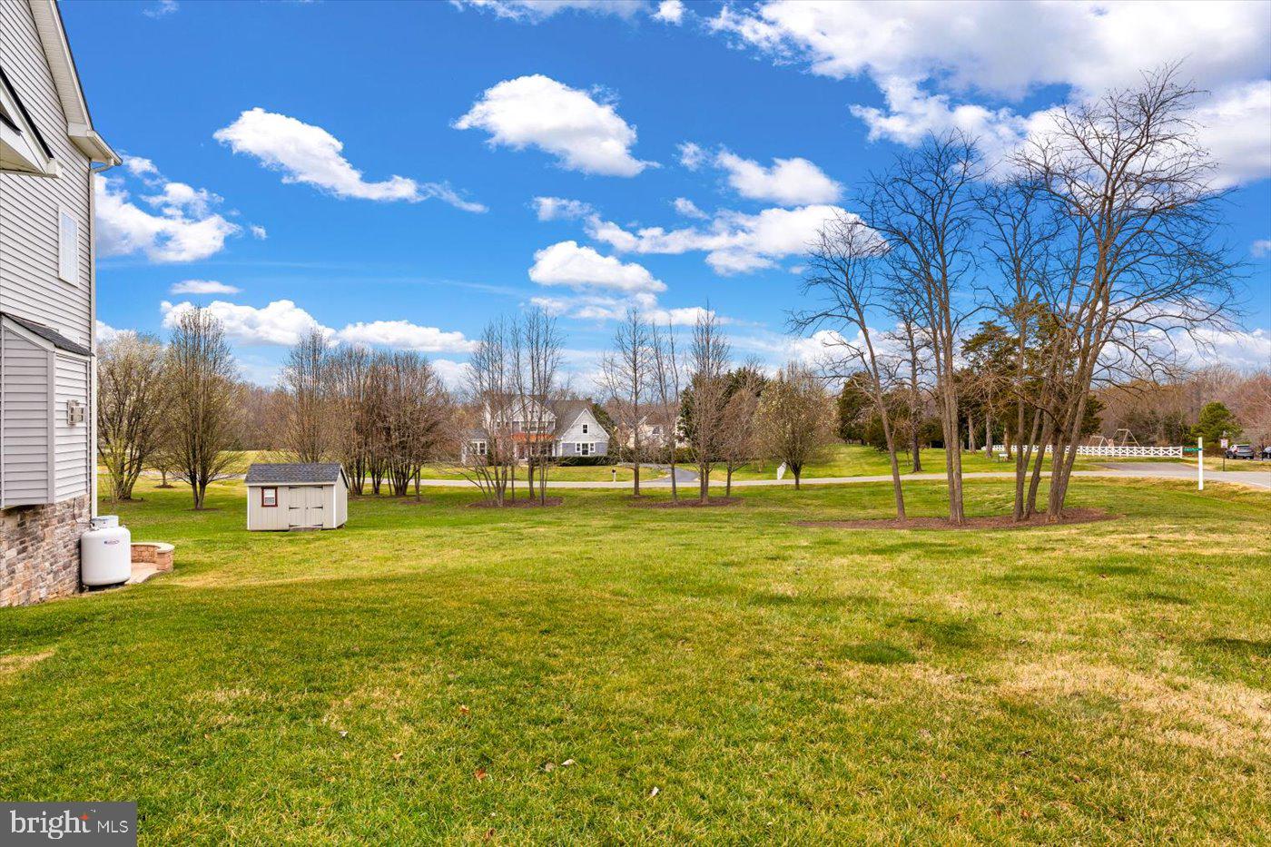 6706 Pond View Ln